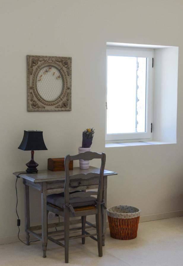 La Bastide Neuve Bed & Breakfast Joucas Eksteriør bilde