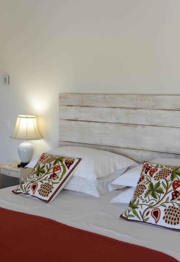 La Bastide Neuve Bed & Breakfast Joucas Eksteriør bilde