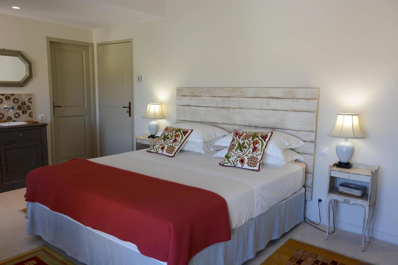 La Bastide Neuve Bed & Breakfast Joucas Eksteriør bilde